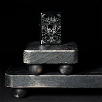 Зажигалка Zippo 46699 Royal Skull Design